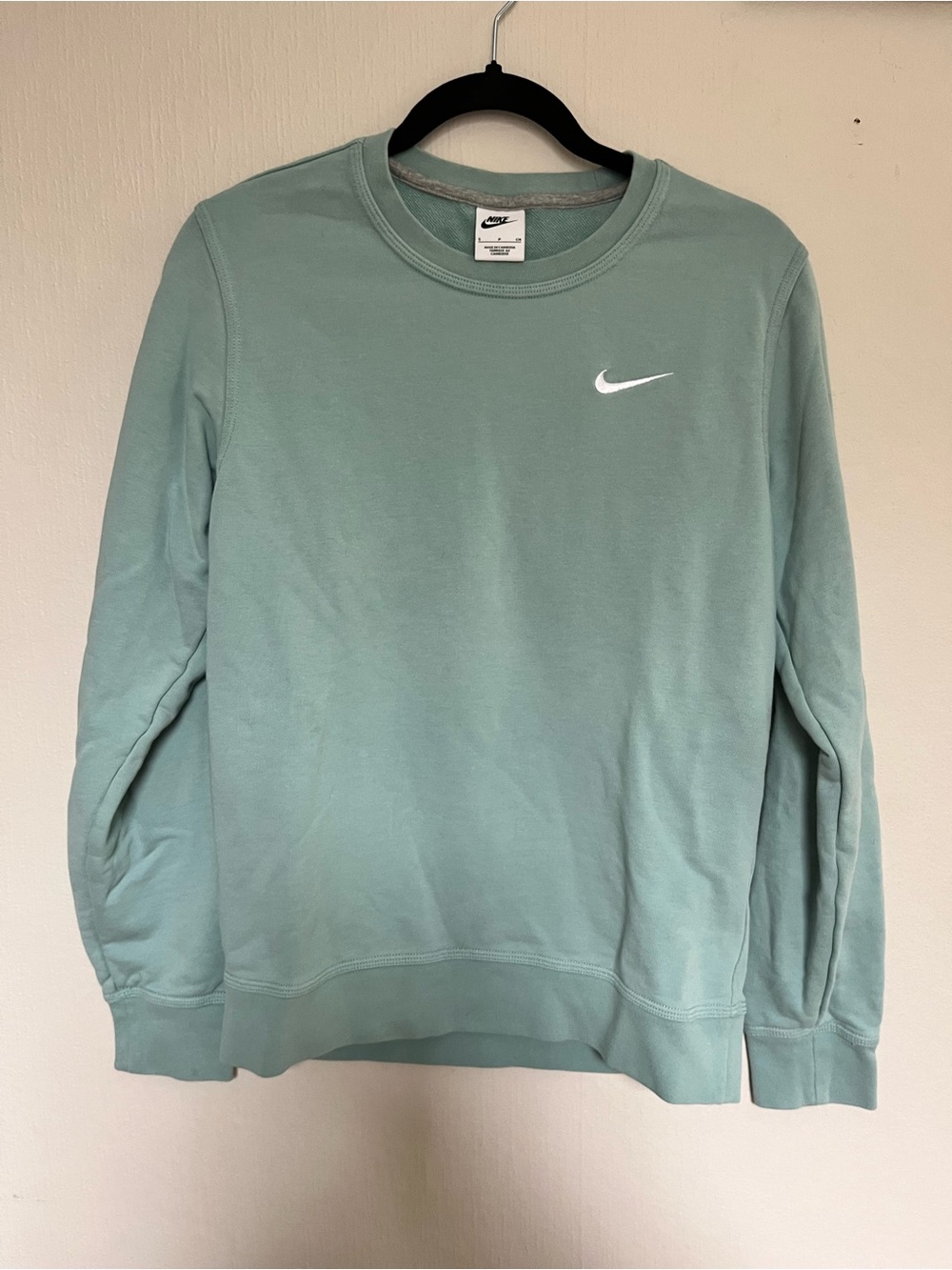Nike Men's Seafoam Green Crewneck Sweatshirt